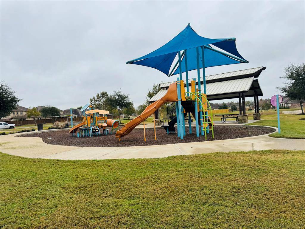 Shadow Grove Community Park!