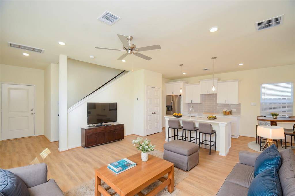 Experience the airy feel of this inviting living space.