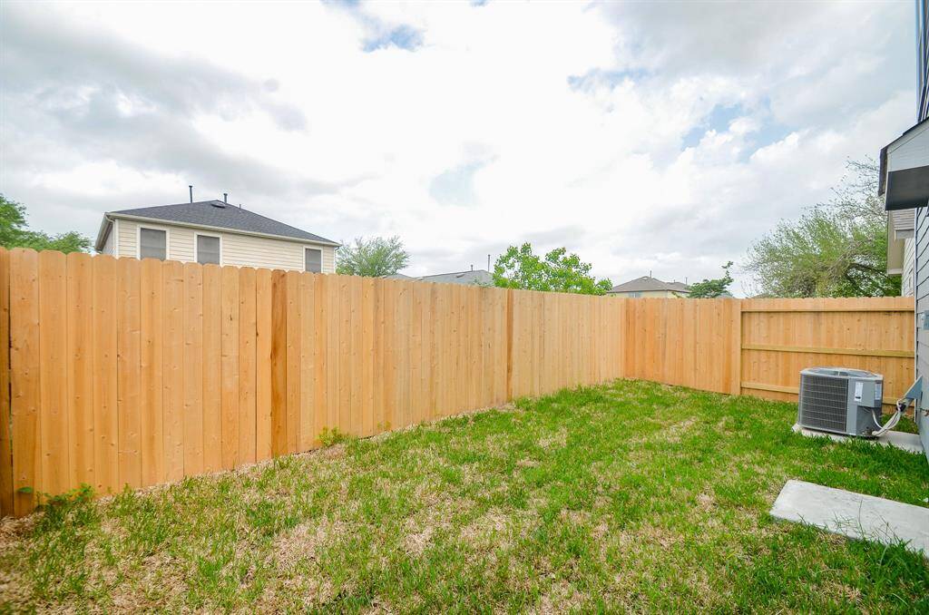 Imagine the possibilities that you can do to make this home feel like yours!