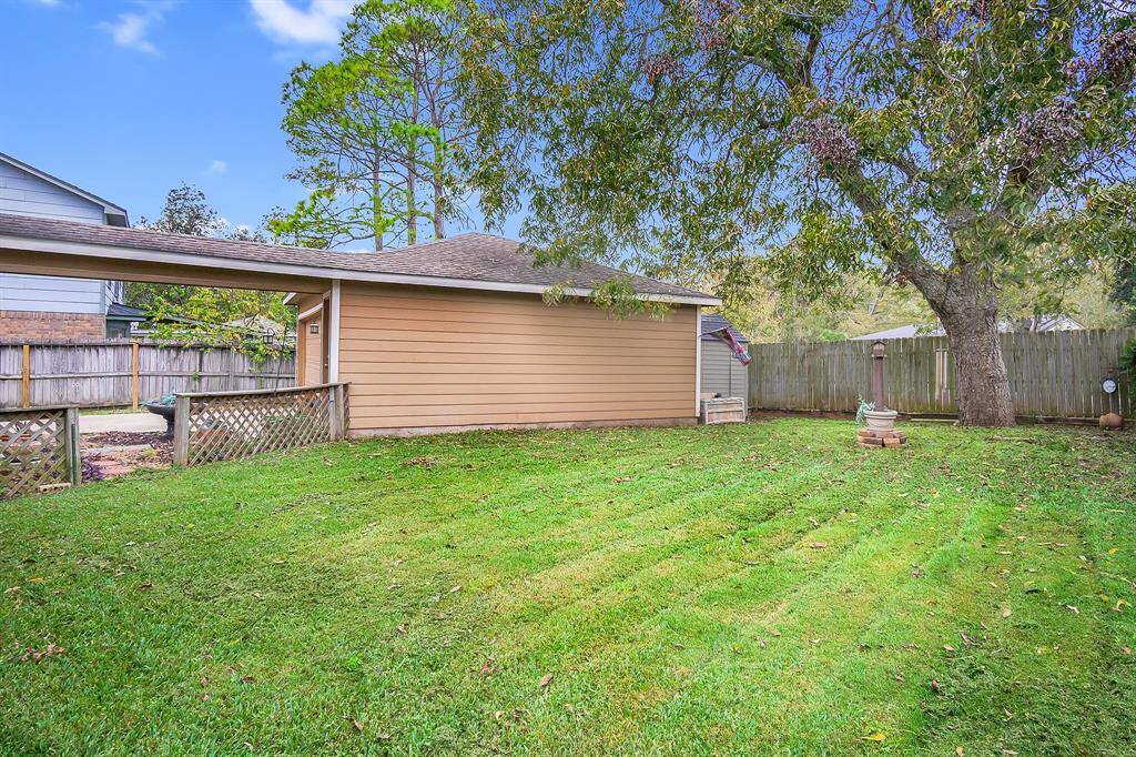 Additional view of the backyard, Shed behind garage to stay!!!