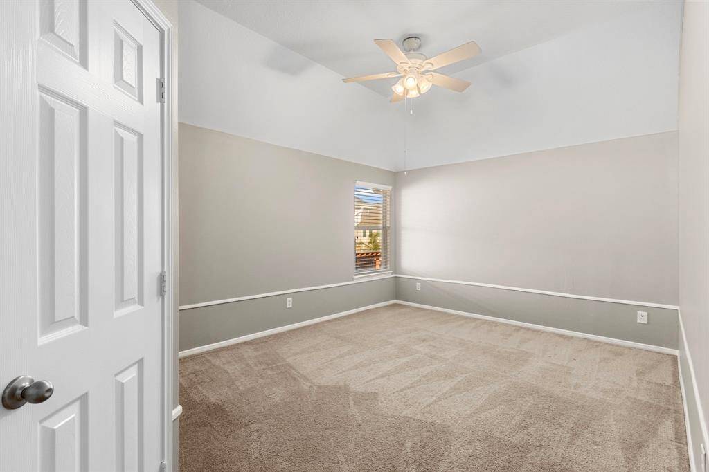 Second bedroom