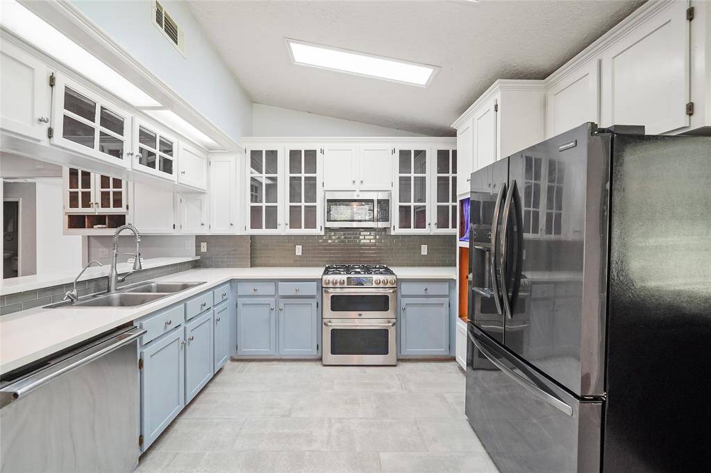 Elegant tile backsplash.