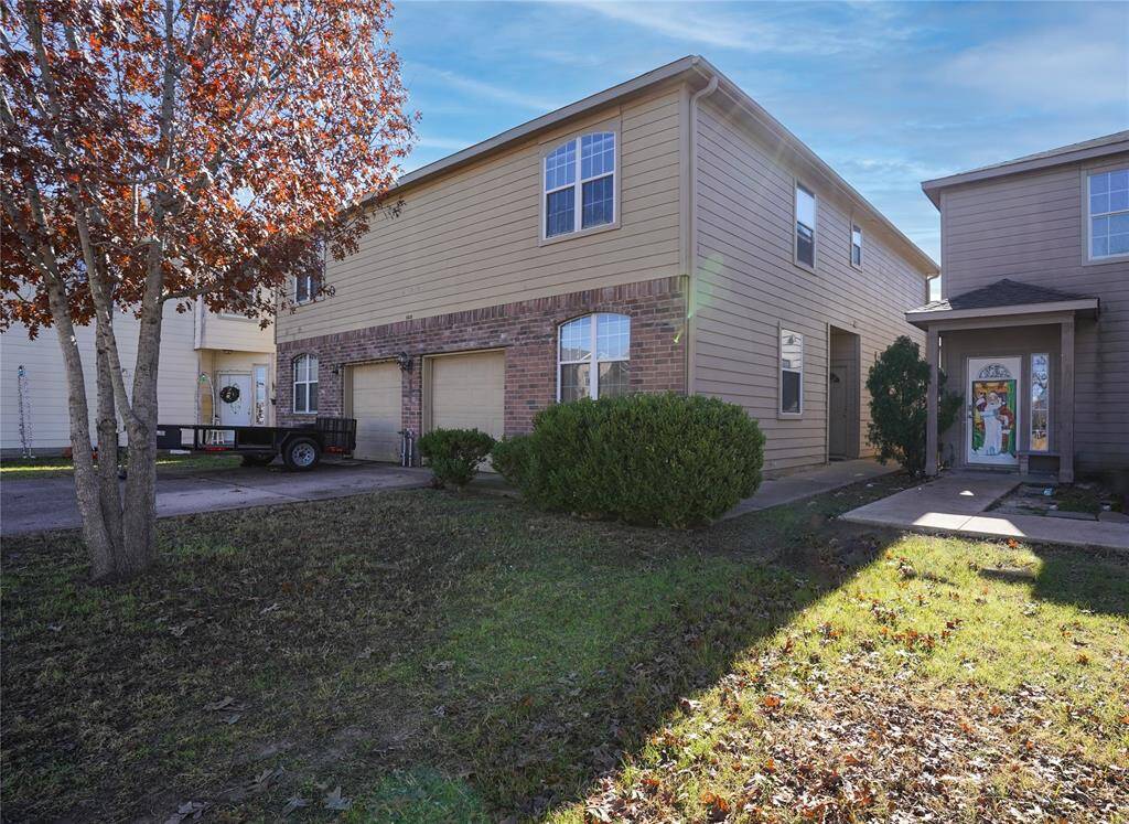 Each unit is 2 stories, has 1 car garages, private driveways, 3 full bedrooms upstairs (including primary), 2 full bathrooms upstairs, 1 bedroom and 1 full bath downstairs.