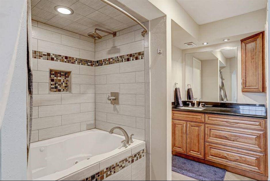 Primary ensuite