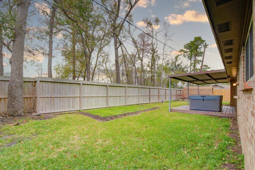 Community Park, Basketball Courts and Walking trail located on the other side of the fence.