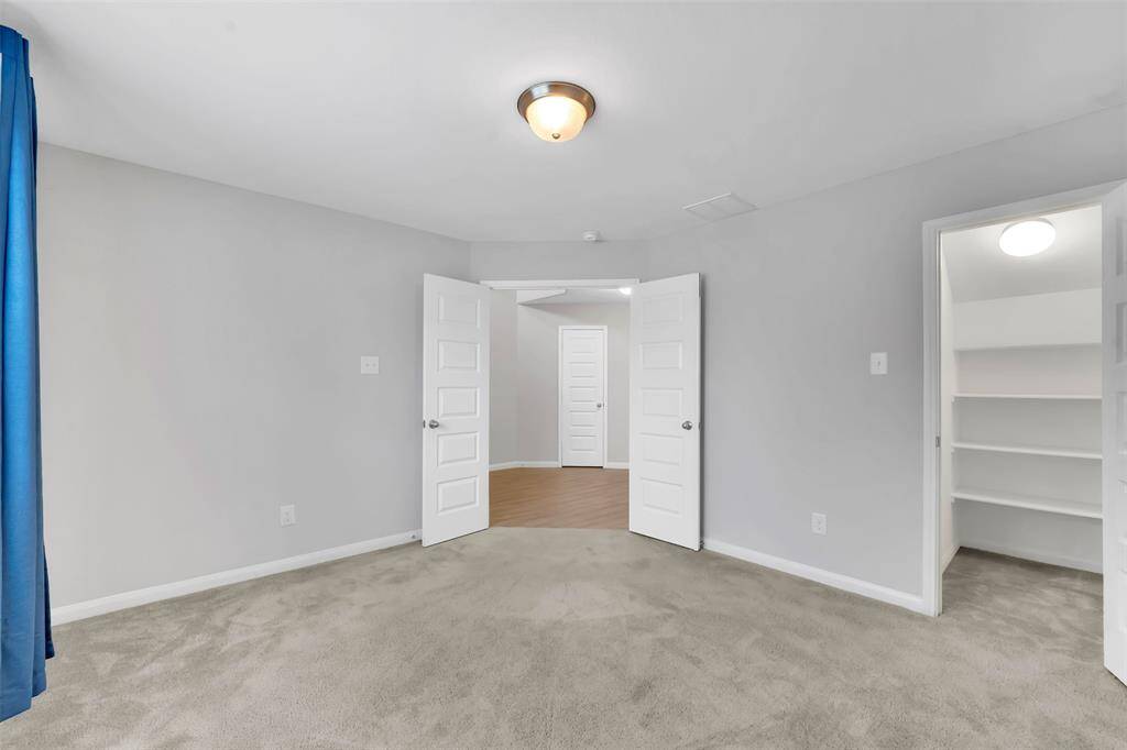 Office Study with Full Closet