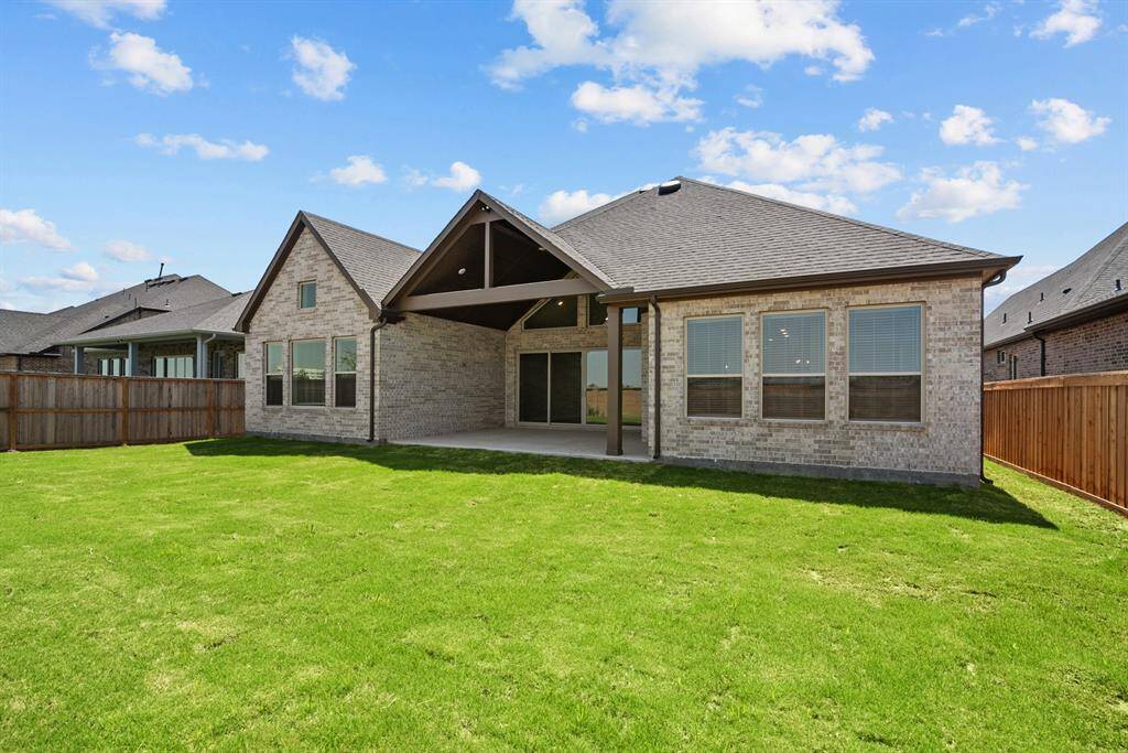 Welcome to The Lotus by David Weekley Homes. Move-In-Ready Now!