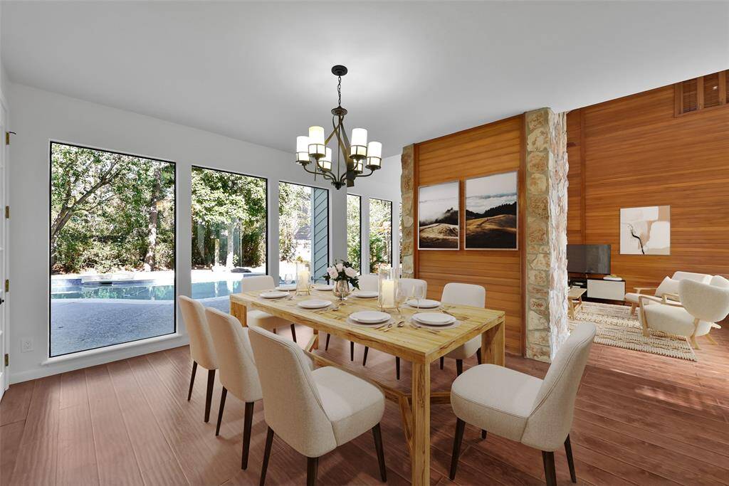 Virtually staged dining room