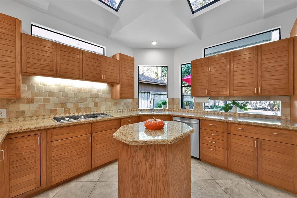 Another view of this inviting kitchen, beckoning you to plan your holiday meals.