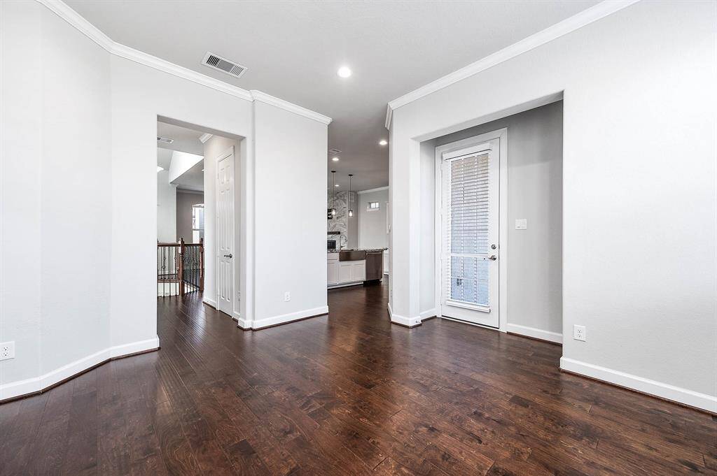 Another view of the dining room.