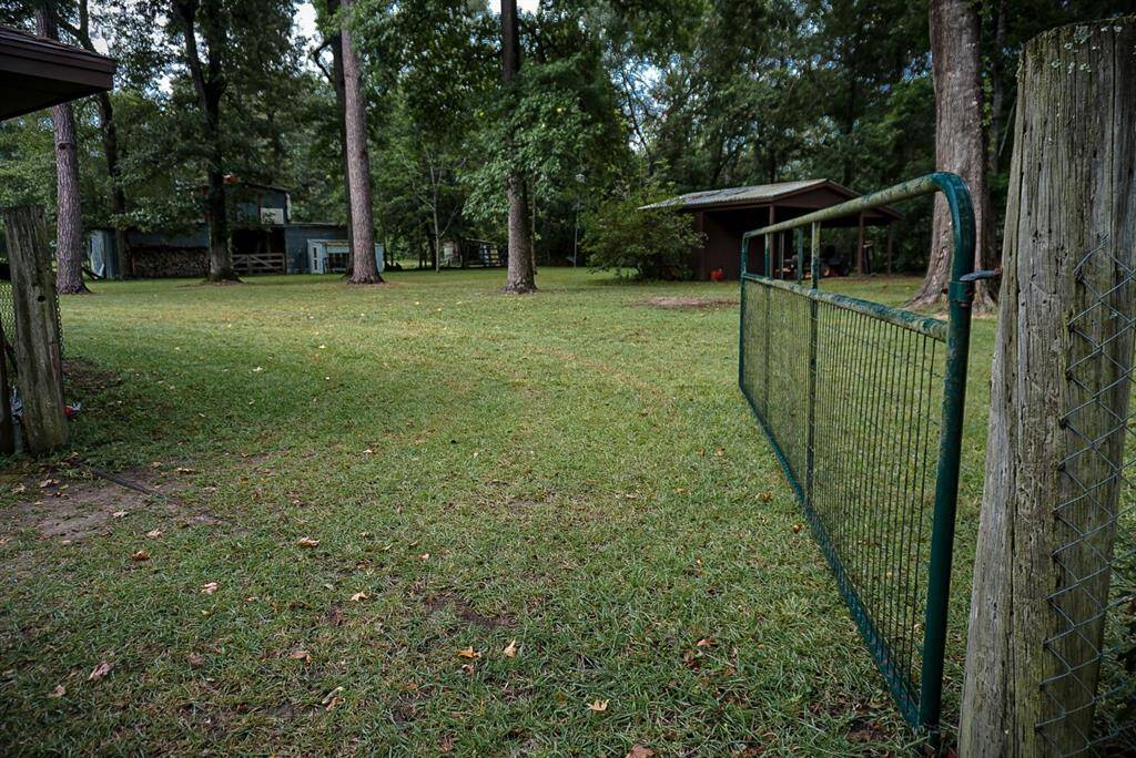 Fence Leading to the backyard.