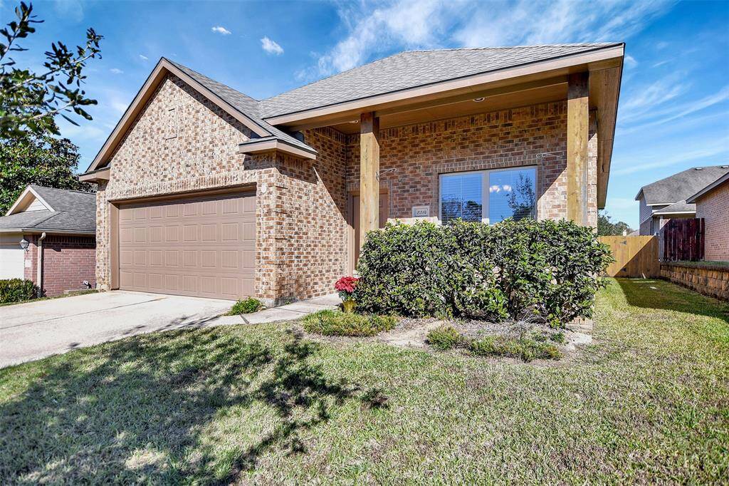 You'll love this covered front porch