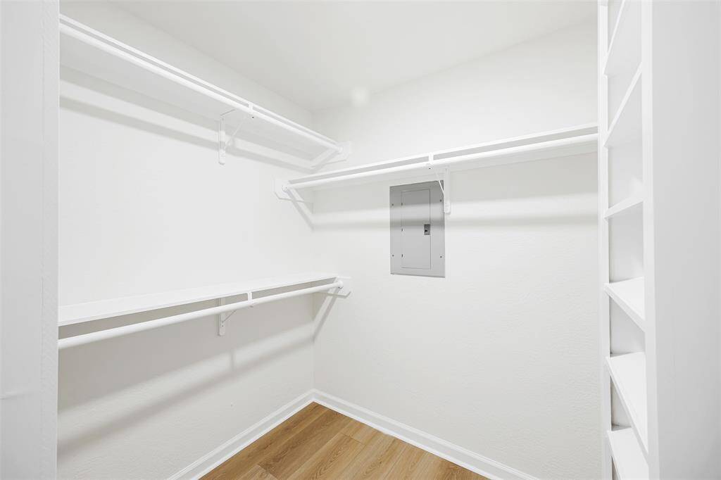 Garage apartment walk in closet