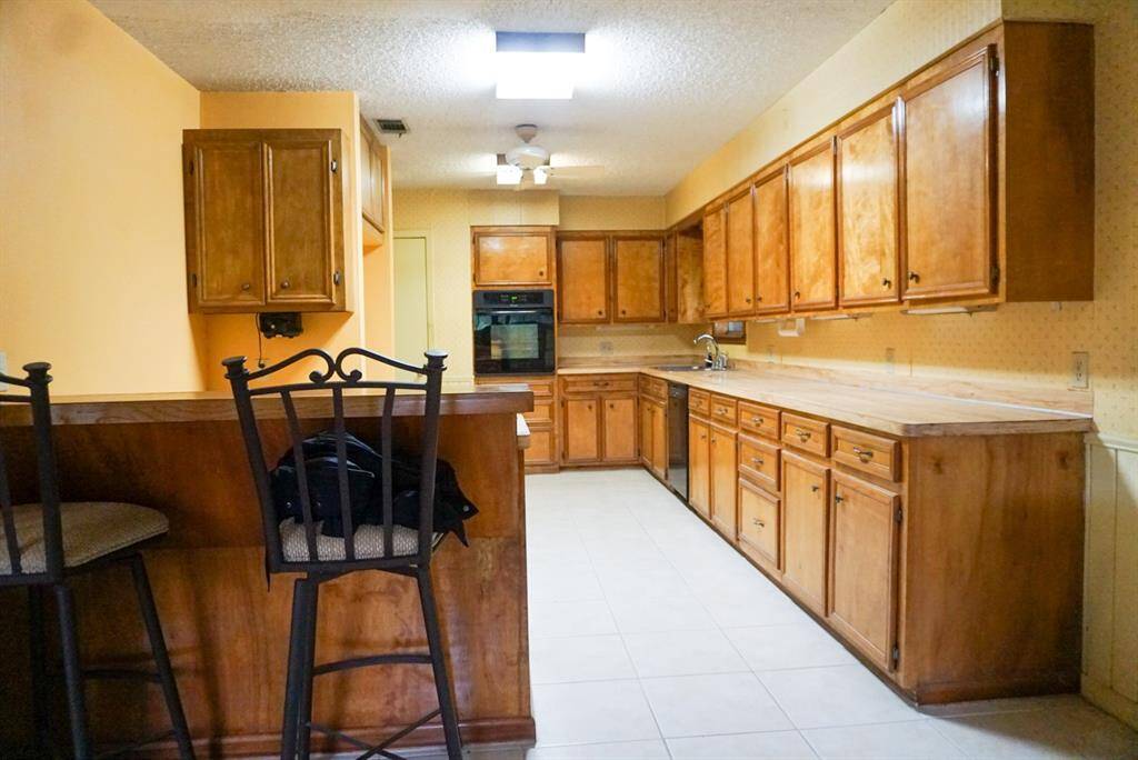 View of Kitchen from Breakfast area.