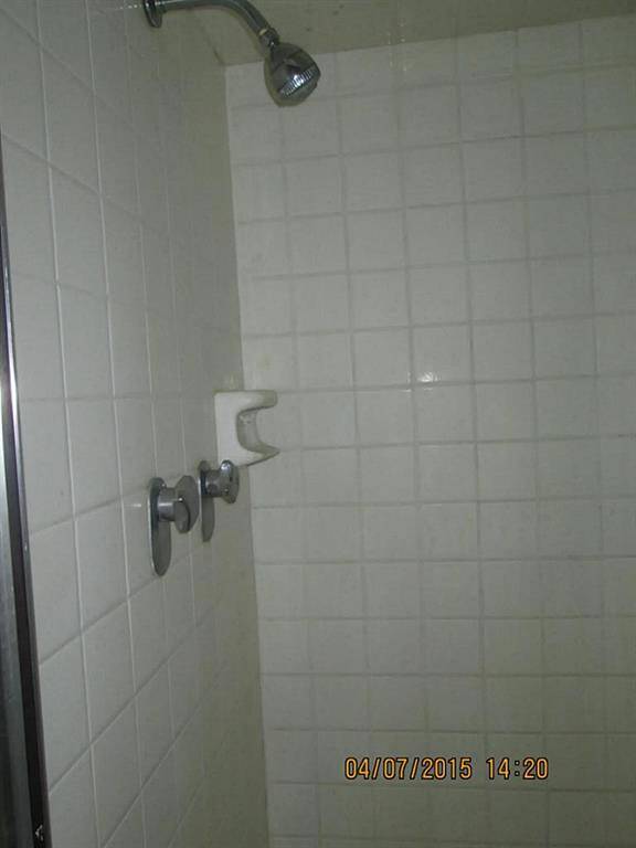 Primary bedroom has a shower.