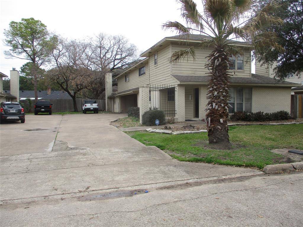 large doublewide driveway