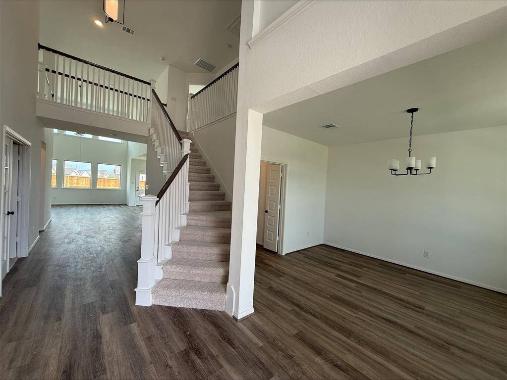 Inviting foyer