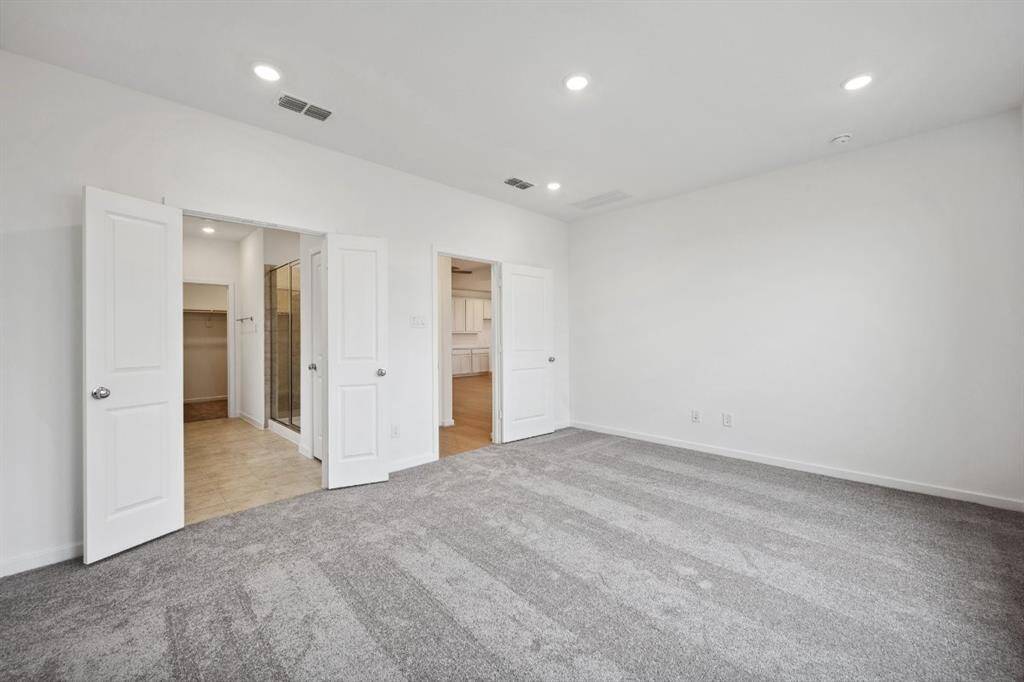 21918 Wycombe Terrace ~ Ready Now