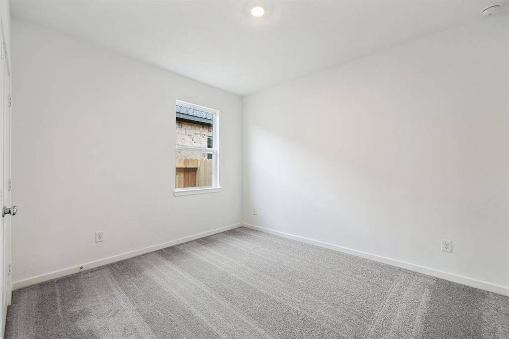 21918 Wycombe Terrace ~ Ready Now
