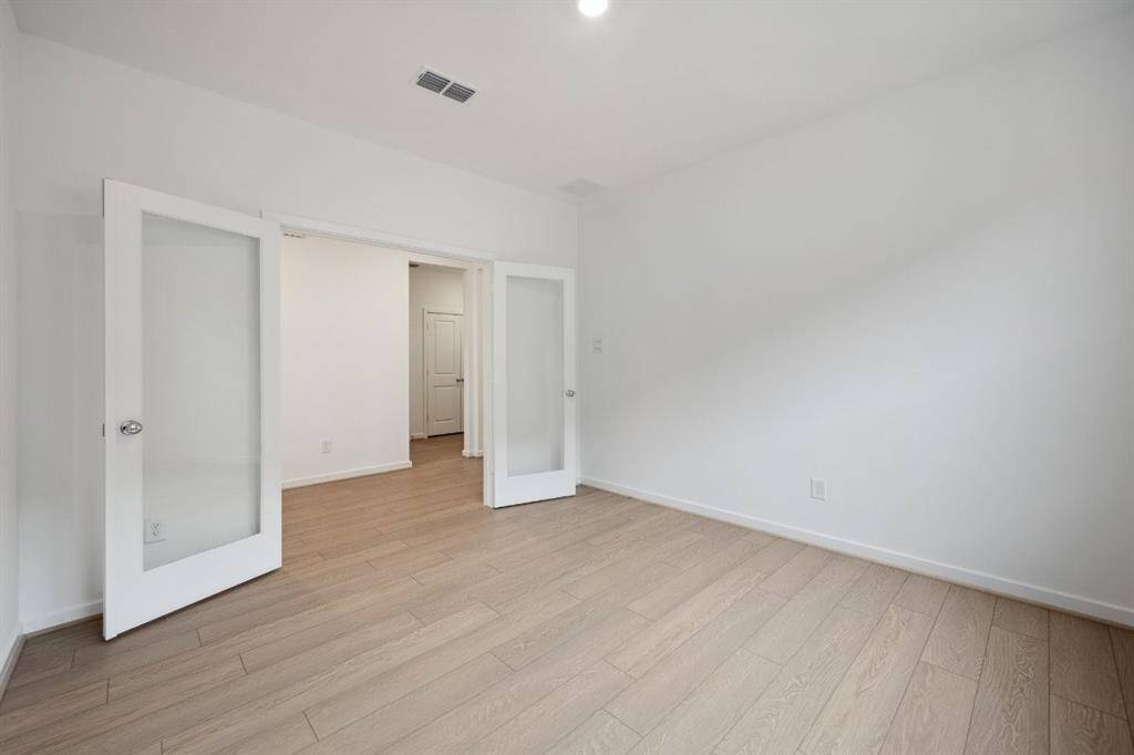 21918 Wycombe Terrace ~ Ready Now
