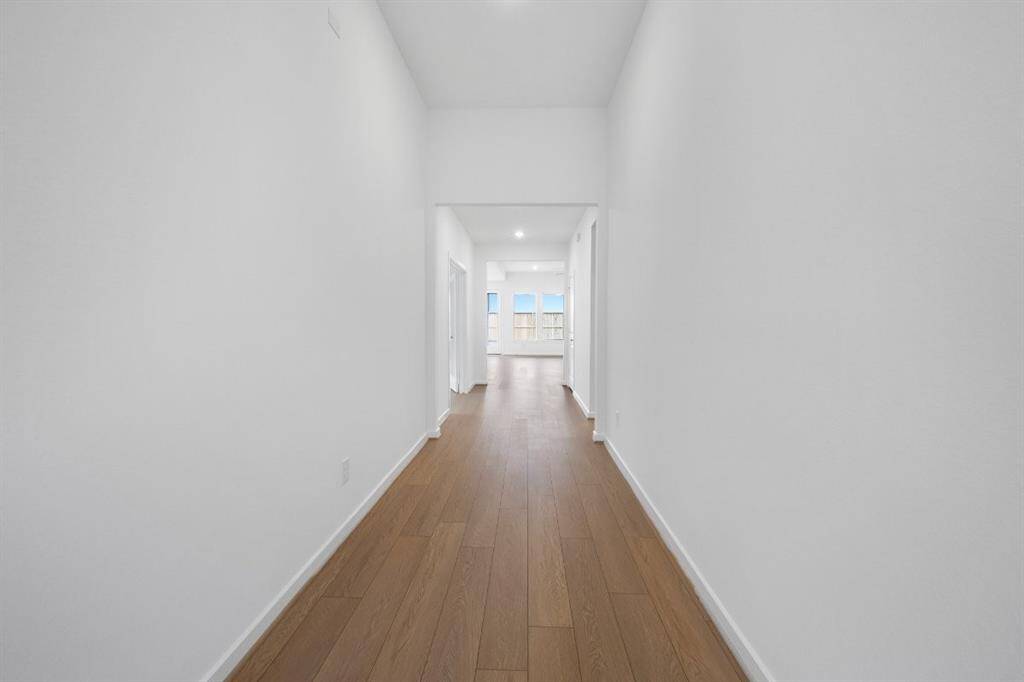 21918 Wycombe Terrace ~ Ready Now