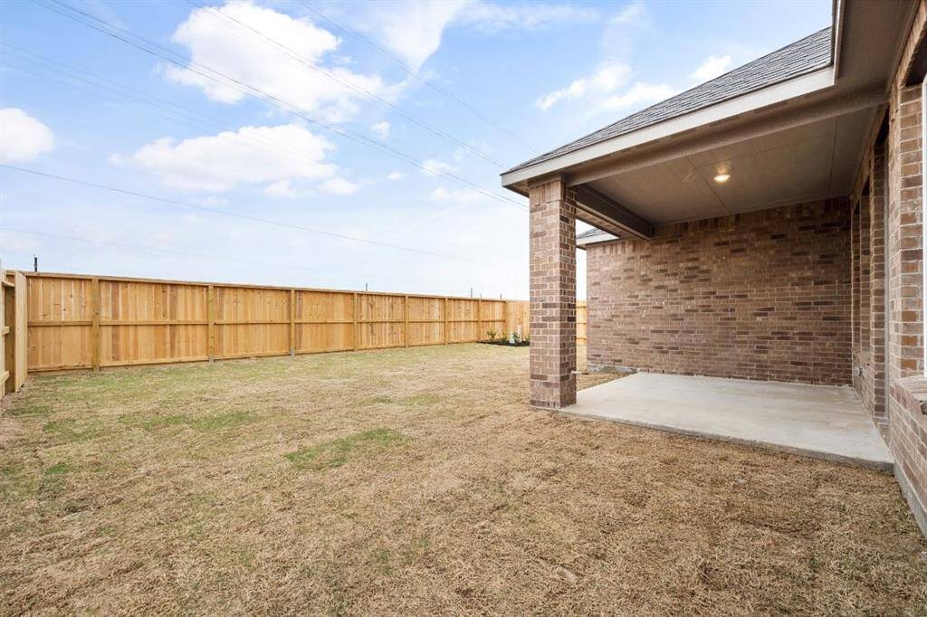 21918 Wycombe Terrace ~ Ready Now