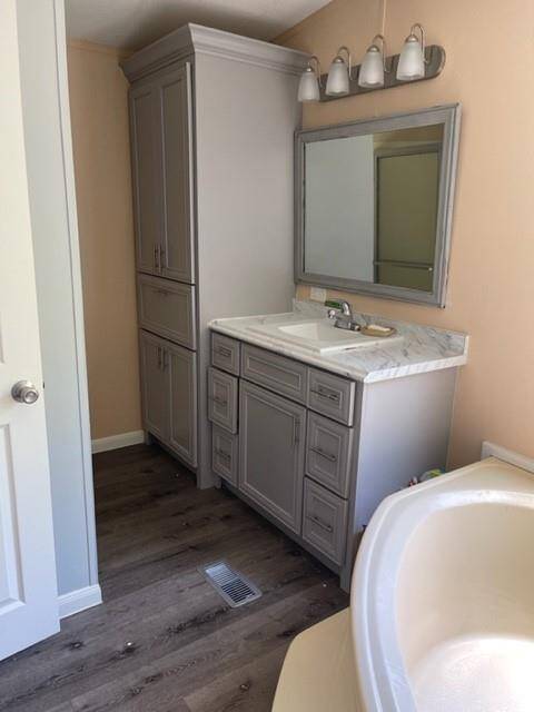 Master bathroom with tub/separate shower