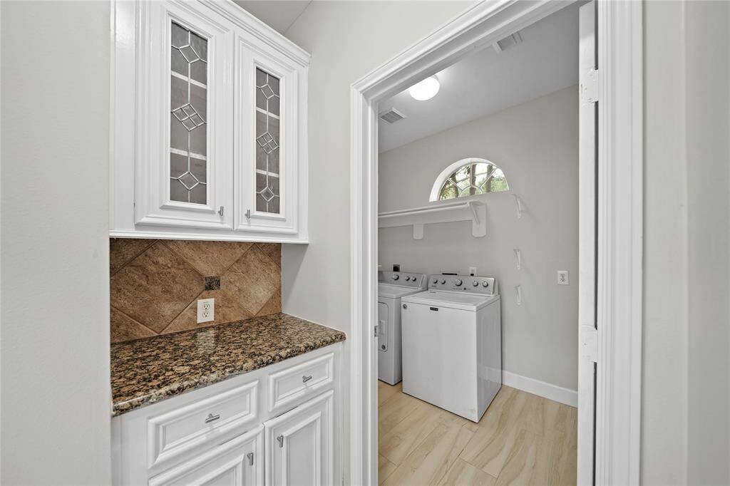 Butler Pantry