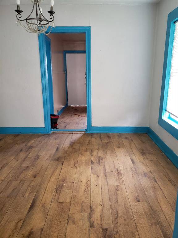 413 W. HUMBLE DINING ROOM