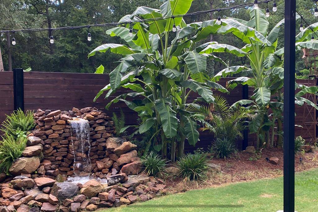 Meditate in the afternoon, sip on your favorite beverage while enjoying the private backyard