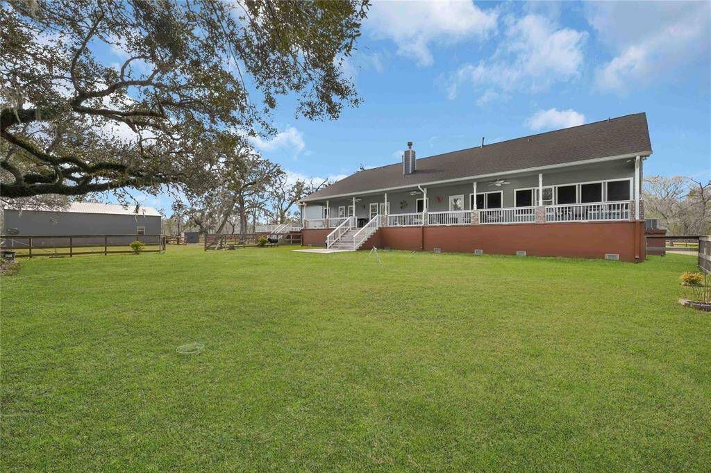 Rear angle of the ranch