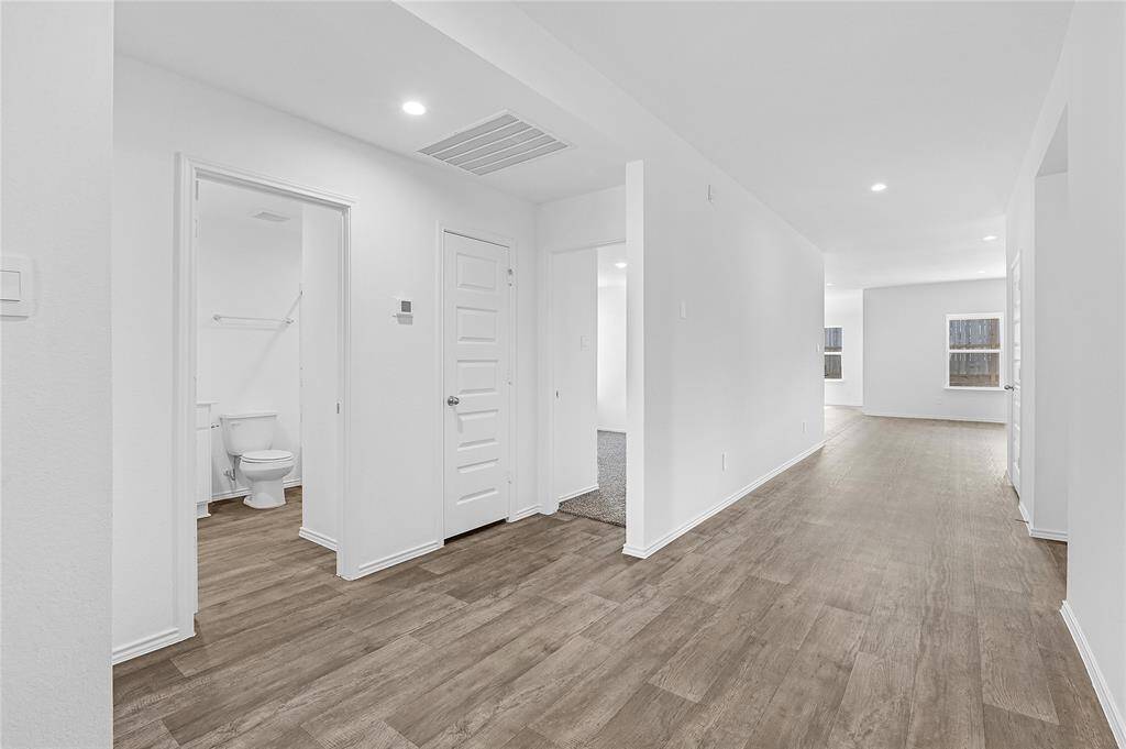*Images and 3D tour are for illustration only and options may vary from home as built.