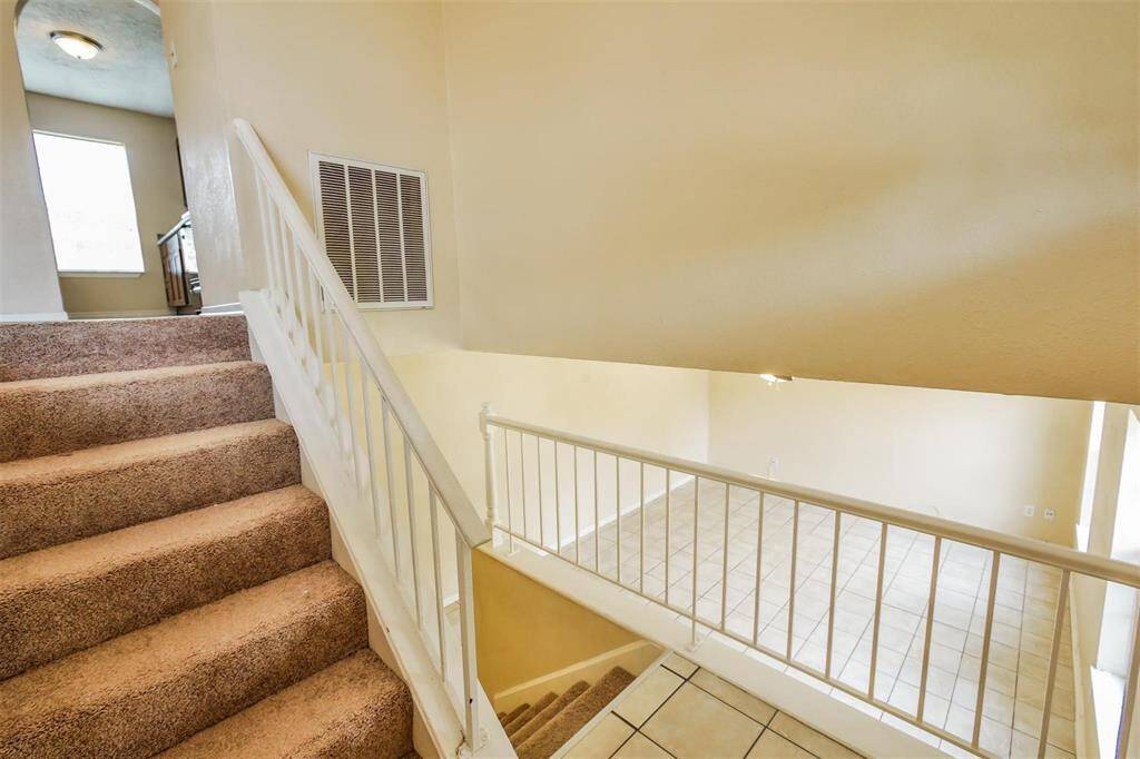 Entry stairs
