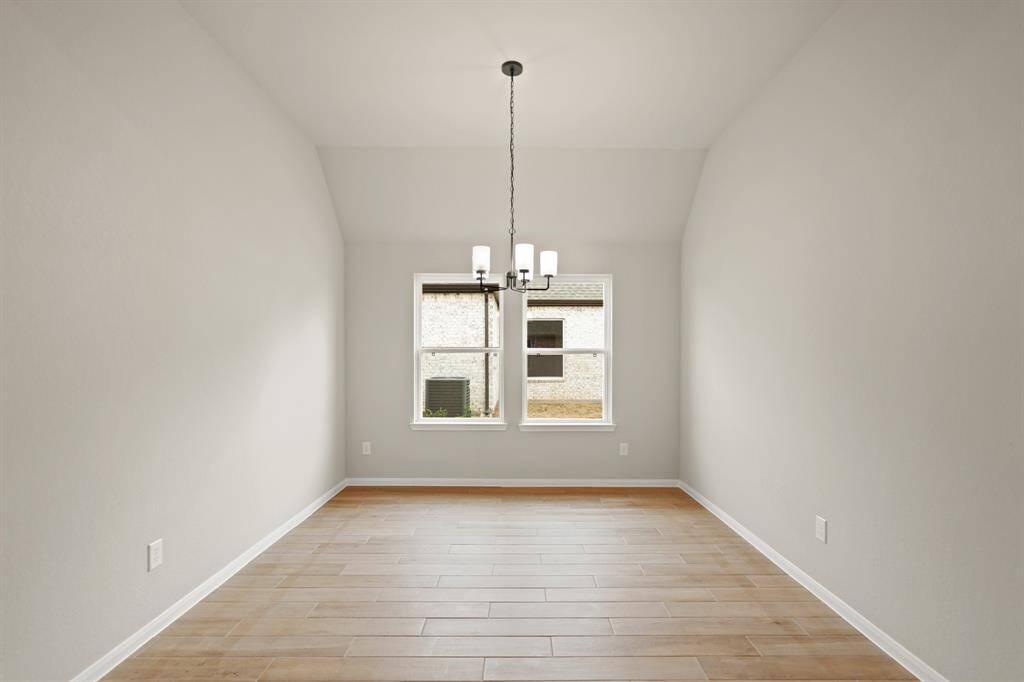 Elegant dining room