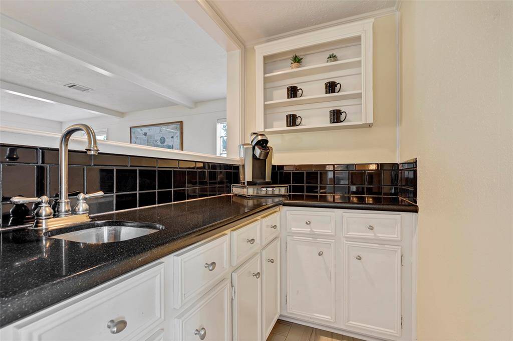 Wet Bar