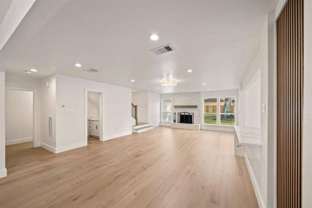 Spacious Living Area