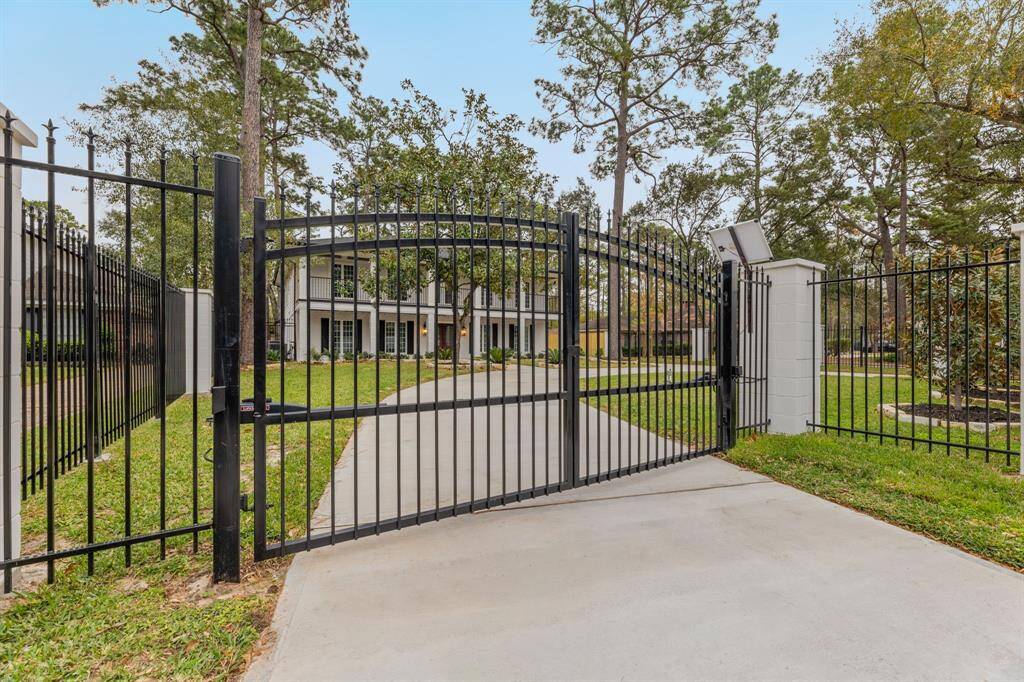 Solar Powered Secure Gated Entry