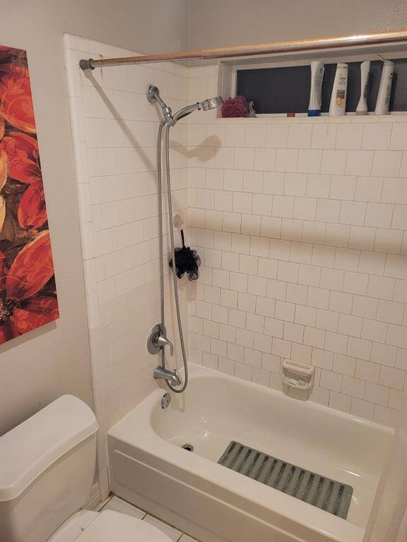 Hall shower