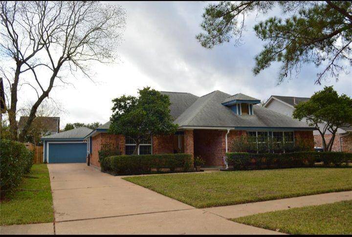 Older Photo. Driveway view