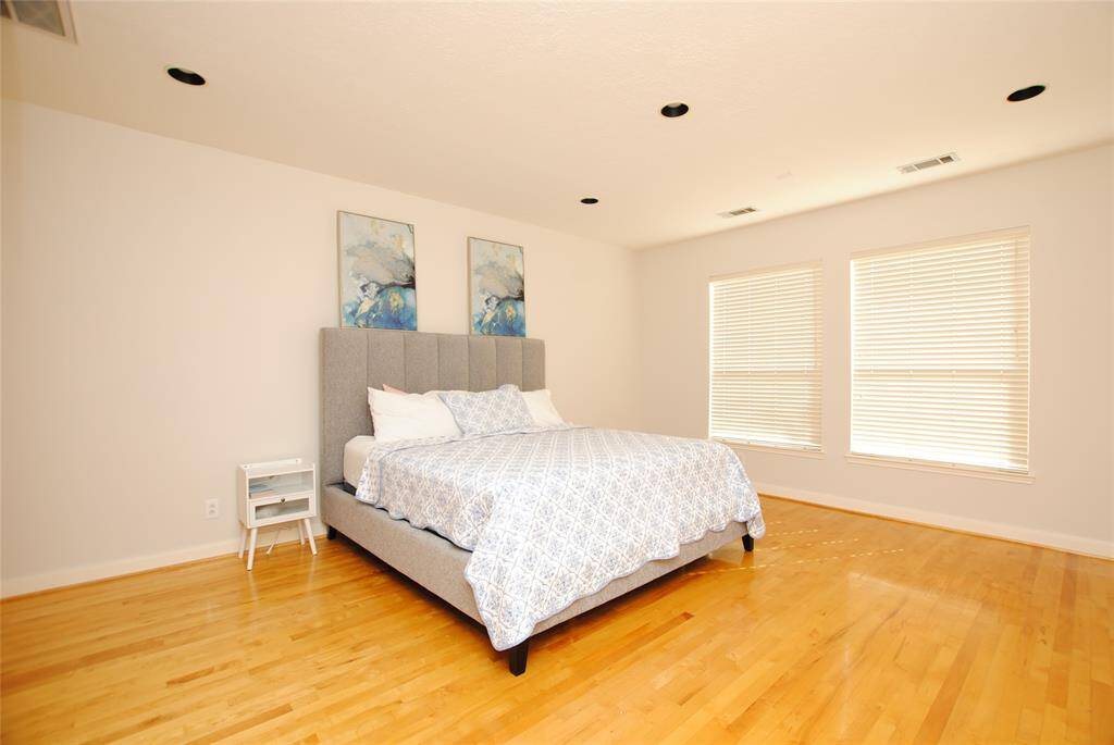 huge master bedroom
