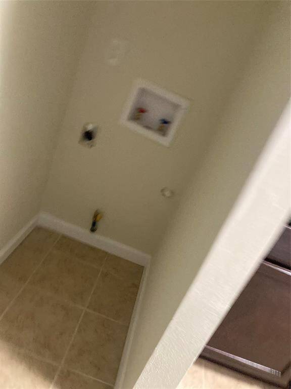 INSIDE LAUNDRY