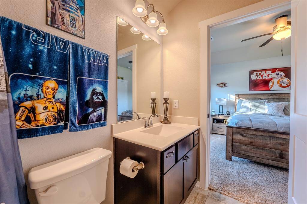 Another angle of the attached guest bathroom.