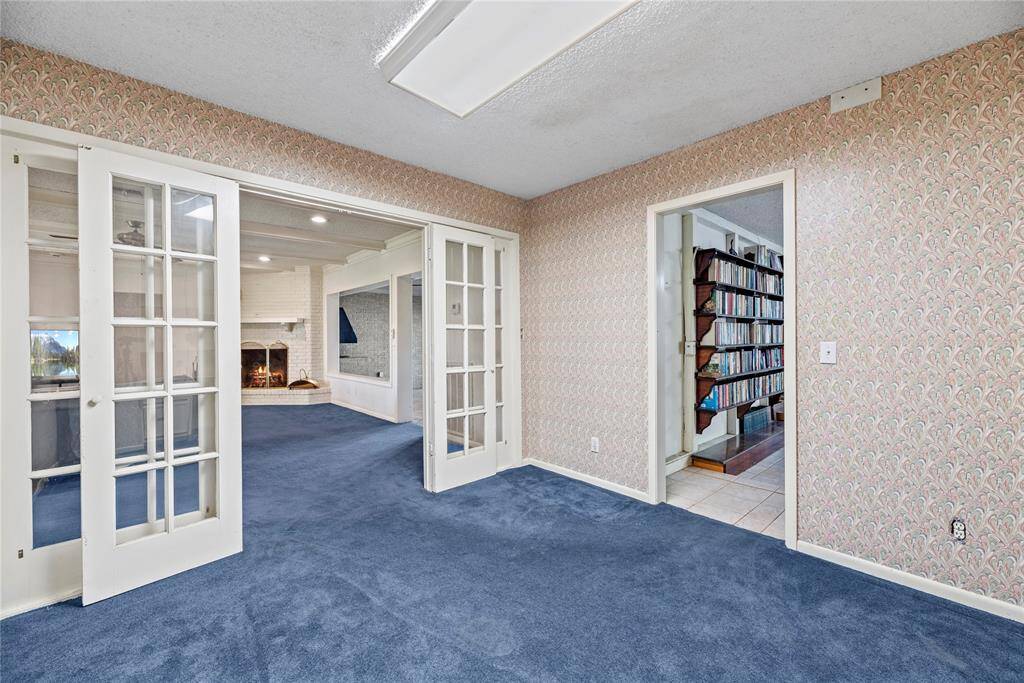 Study area can be closed off to living room/bedrooms.