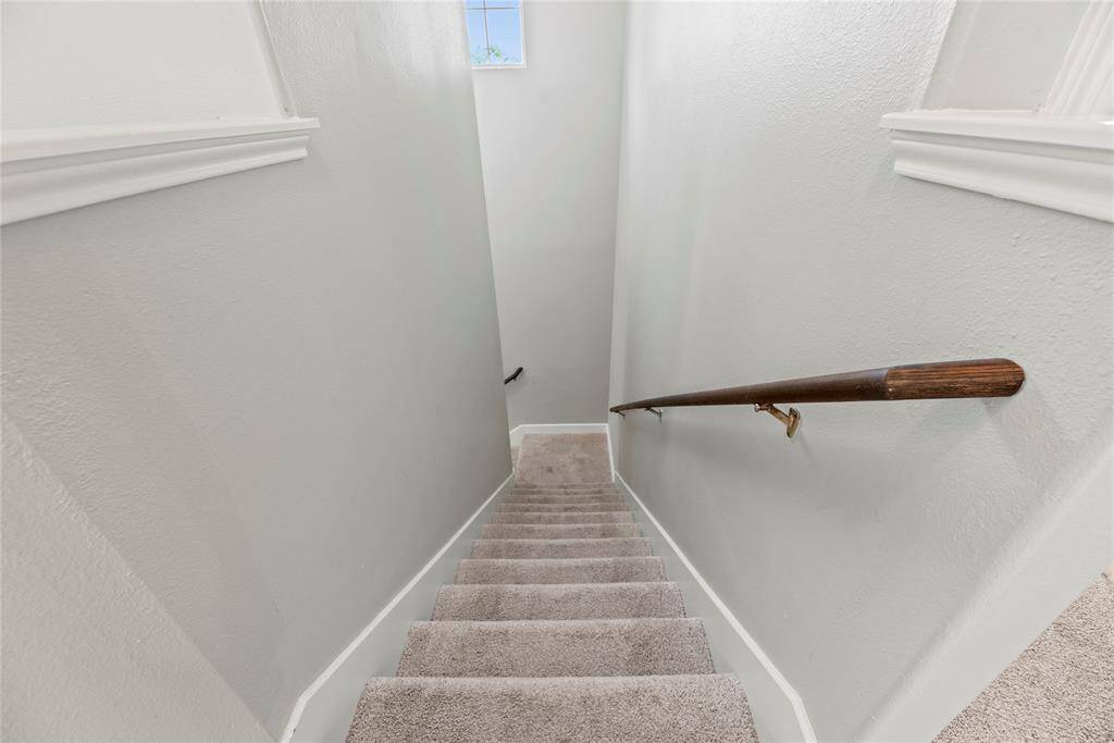 Now let's take a look upstairs!