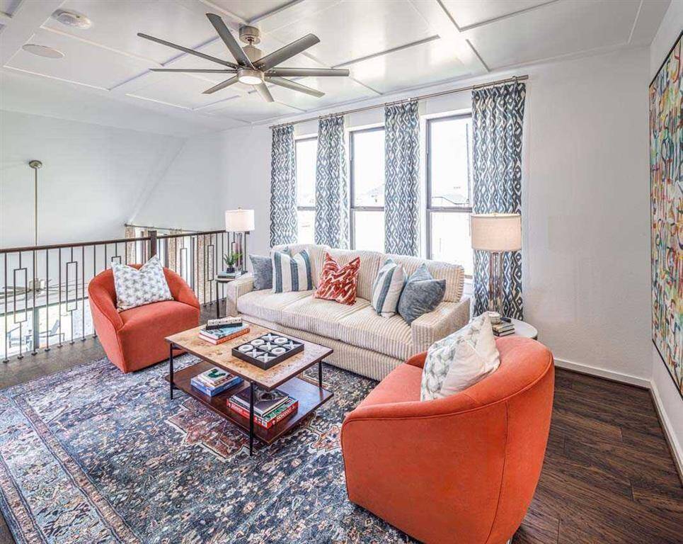 Everett  Loft