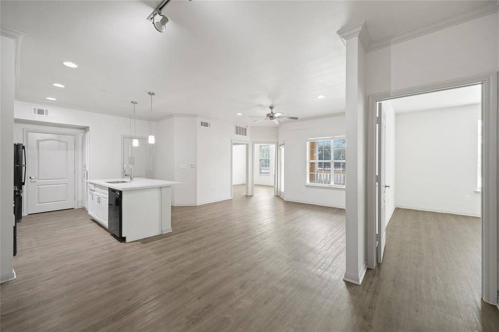 PHOTOS MAY BE OF SIMILAR UNIT AND OR LAYOUT