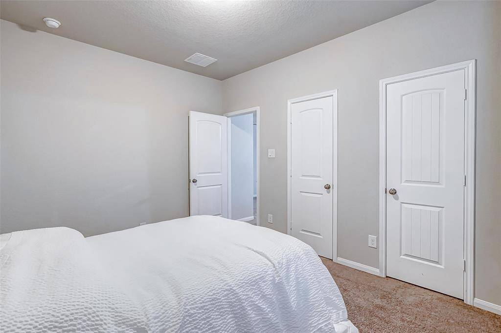 2nd bedroom -Another view