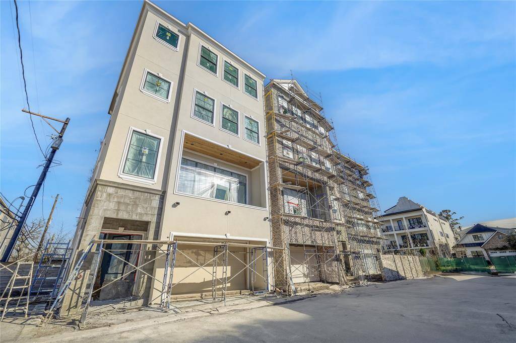 Current Construction photos of house. March 15, 2025 Estimated completion April 30, 2025. Features 3 beds, 3.5 baths, 2 car garage, private driveway, office space, backyard and stainless steel Bosch appliances.