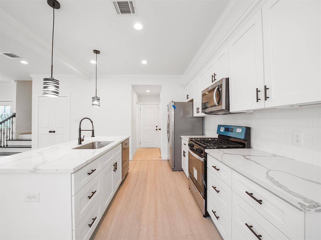 *Photo of previous home built by builder.
