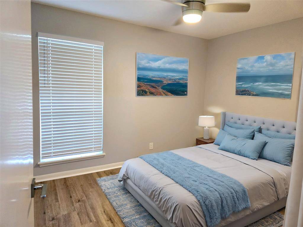 Second bedroom - [virtual staging]